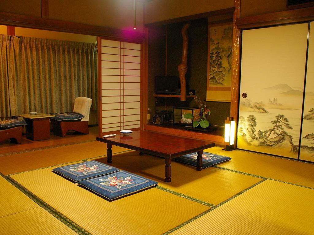 Nakasaya Hotel Kami  Luaran gambar